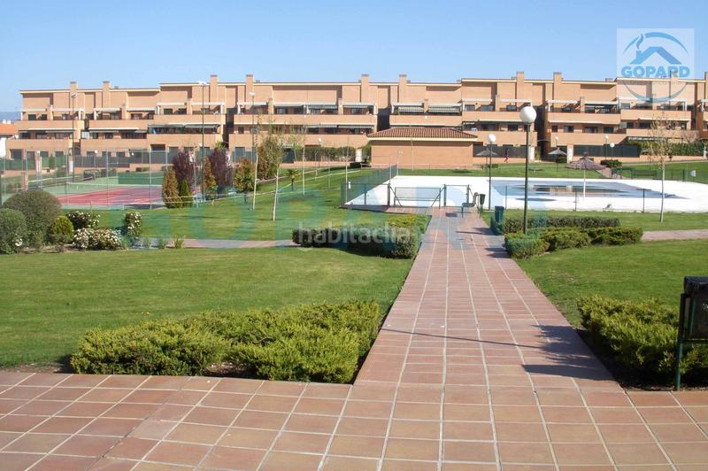 Foto 40a5dd6f-912f-4b85-a3fe-b22f00115736. Rent flat with heating parking pool in Villanueva de la Cañada Villanueva de la Cañada