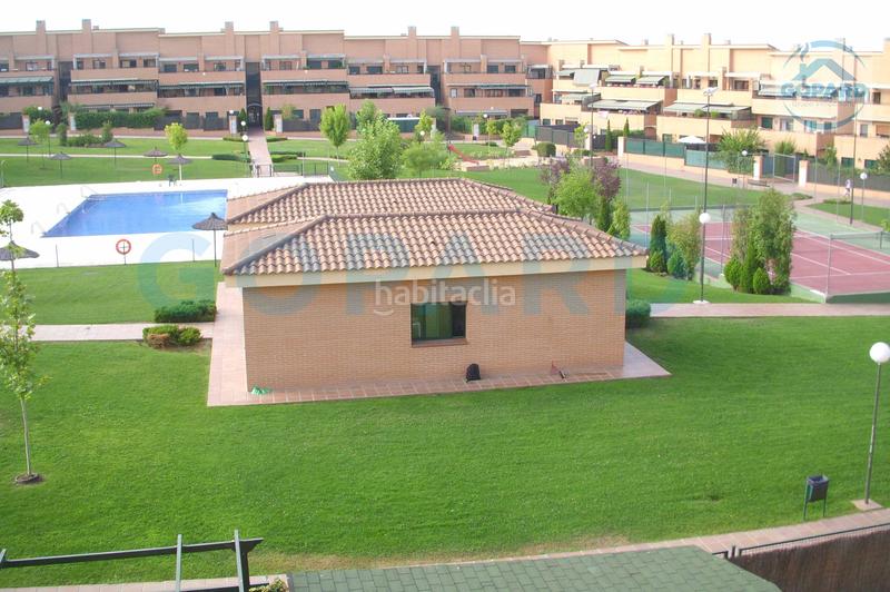 Foto bc7ae93e-1d00-4573-8777-4e69b9705b4c. Rent flat with heating parking pool in Villanueva de la Cañada Villanueva de la Cañada
