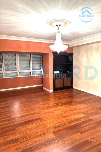 Foto 892a779e-2152-4d1d-b294-d83ff553c540. Alquiler piso en calle alonso castrillo 1 inmobiliaria gopard presenta amplio y reformado piso en zona privilegiada. en Madrid
