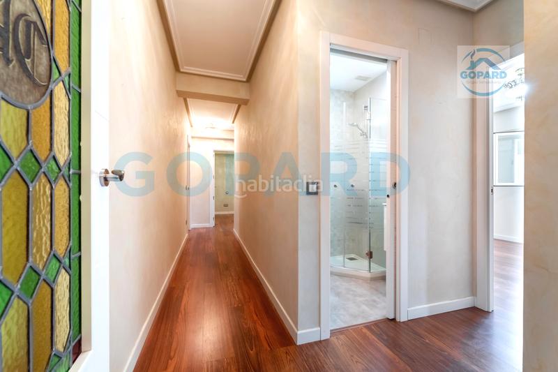 Foto daff1ea8-4e9b-4e4d-985c-2b0fbe60b54e. Alquiler piso en calle alonso castrillo 1 inmobiliaria gopard presenta amplio y reformado piso en zona privilegiada. en Madrid