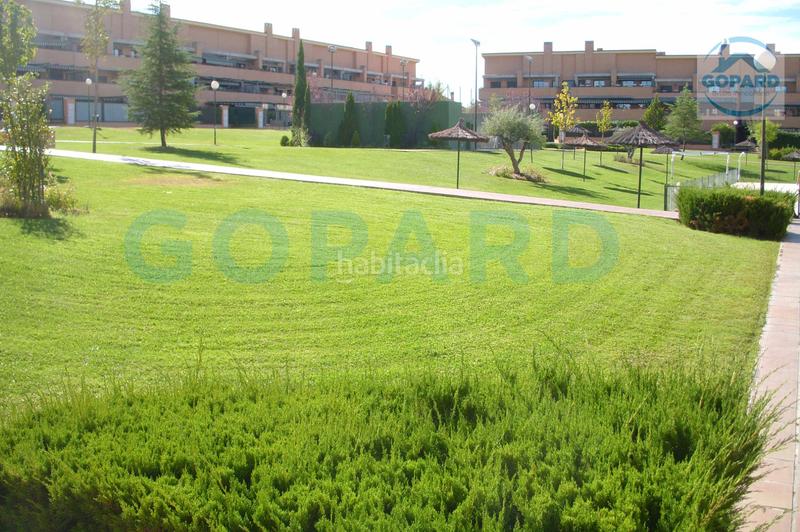 Foto 3b7343ca-8010-44f7-a387-80dd5fd2eb12. Rent flat with heating parking pool in Villanueva de la Cañada Villanueva de la Cañada