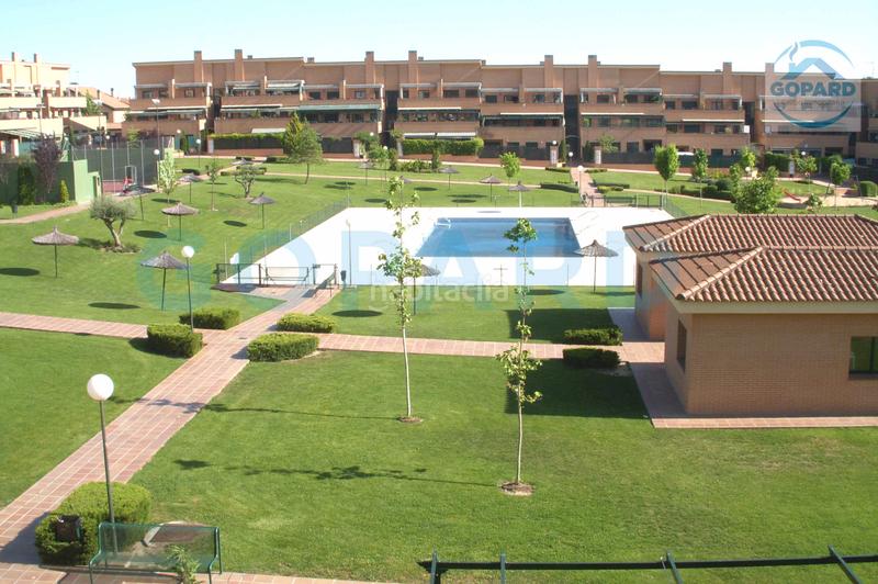 Foto ec8970ac-2d02-472a-abc9-1273a9b9851e. Rent flat with heating parking pool in Villanueva de la Cañada Villanueva de la Cañada