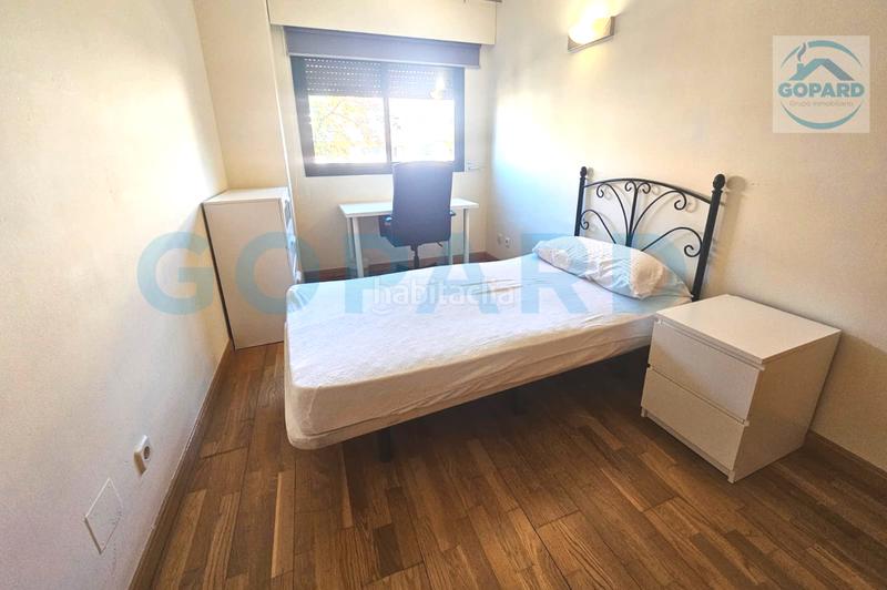 Foto 4bff9127-82c4-4364-a988-85a24442551e. Lloguer pis a calle sierra de gredos 11 a Villanueva de la Cañada Villanueva de la Cañada