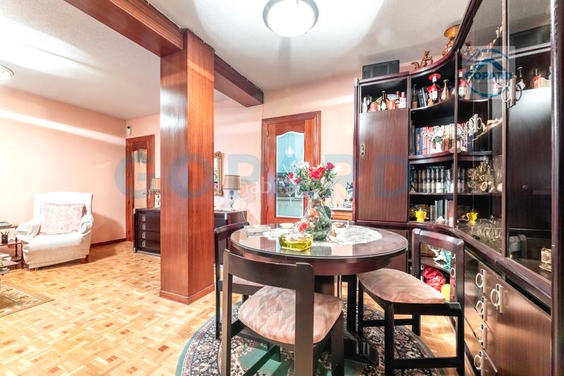 Foto 7602874d-bc0a-4887-845f-ae5cd7fbc24b. Etagenwohnung mit heizung parking in Canillas Madrid