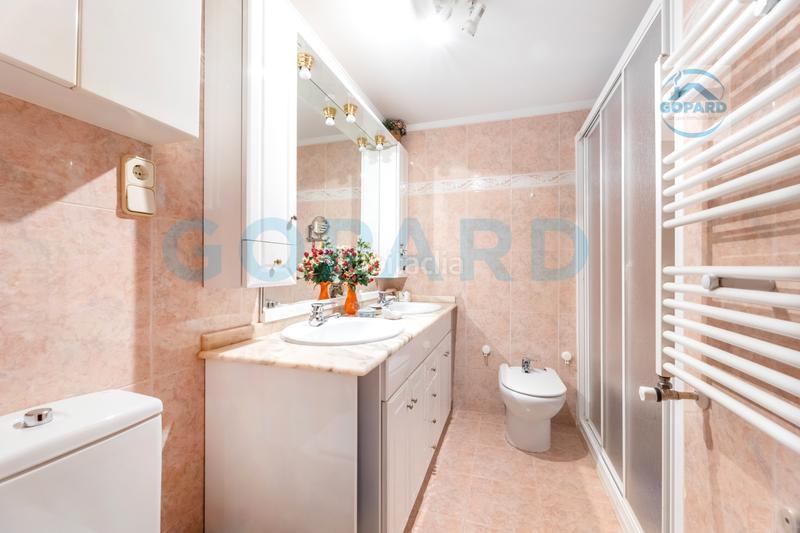 Foto 77f52b8a-7a21-49b9-b7c4-ce2f5d0ee531. Etagenwohnung mit heizung parking in Canillas Madrid