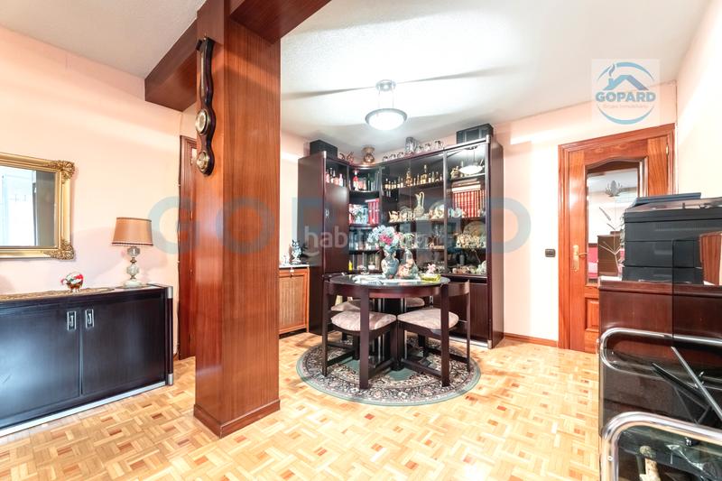 Foto 96f2daa7-2d49-4042-a989-51be963da524. Etagenwohnung mit heizung parking in Canillas Madrid