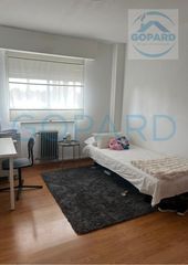 Location Appartement  Calle real. Inmobiliaria gopard alquila habitación para estudiante.