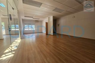 Local Comercial a Villanueva de la Cañada. Inmobilaria gopard local comercial en venta junto a la universid
