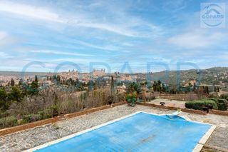 Chalet in Los Cigarrales-La Bastida. Espectacular cigarral muy cerca de toledo.