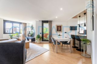 Duplex à Los Llanos-Valle Pardo. Inmobiliaria gopard ofrece exclusivo dúplex totalmente reformado