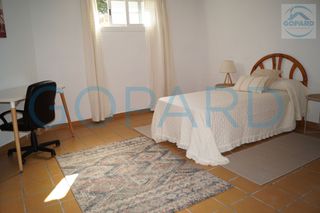 Alquiler Apartamento en Villanueva de la Cañada. Inmobiliaria gopard ofrece apartamento, ideal para estudiantes!