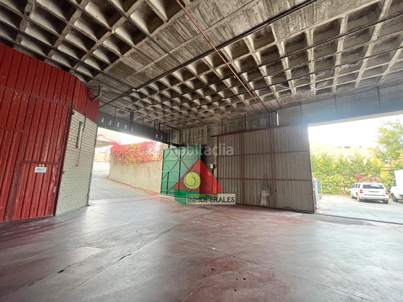 Foto 37c0e9fb-d513-4dc1-8a6c-229990fc3b9f. Rent industrial building in calle de groenlandia 6 in Getafe