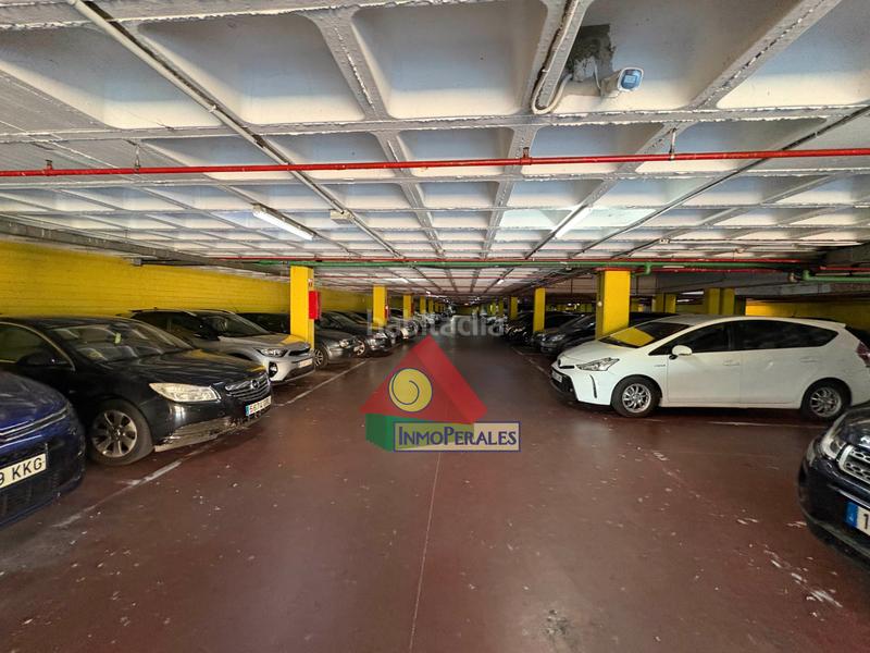 Foto ba7caf3f-813a-4e78-a0b3-743a249bdcab. Parking coche garaje en venta en Perales del Río Getafe