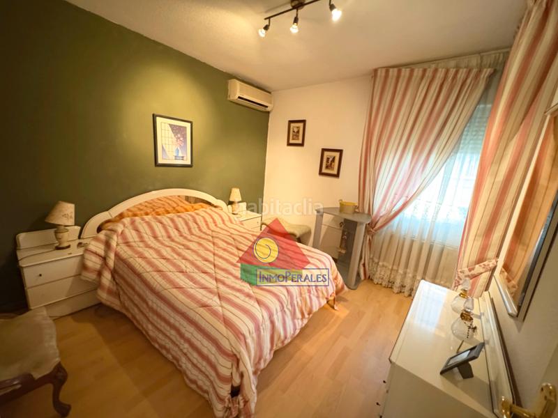 Foto 28dae7a5-904e-4ef2-9ef6-940ba6c6e20a. Doppelhaus mit kamin heizung parking in Perales del Río Getafe