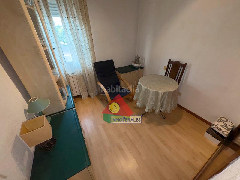 Foto 536a70b1-e433-4ee1-ba51-c88b006df35d. Doppelhaus mit kamin heizung parking in Perales del Río Getafe