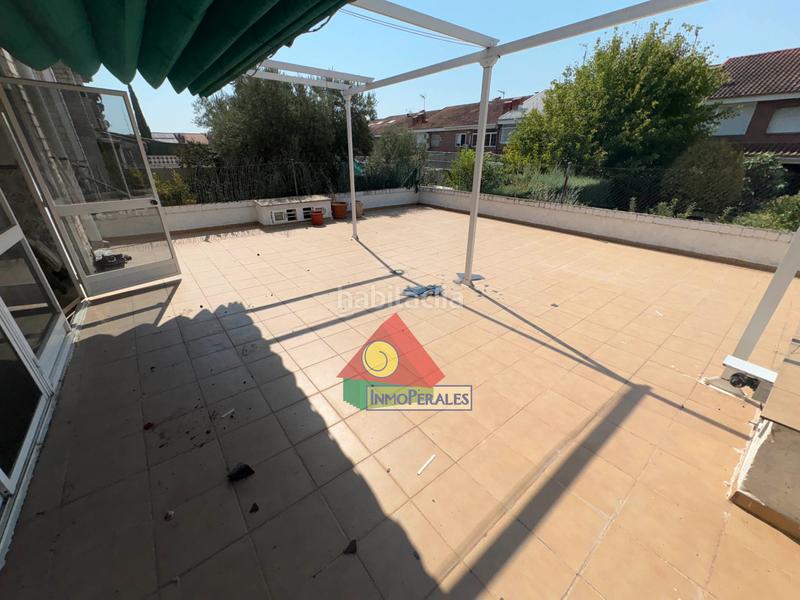 Foto 92cc3ab6-7989-4ced-a31f-d80833c59426. Doppelhaus mit kamin heizung parking in Perales del Río Getafe