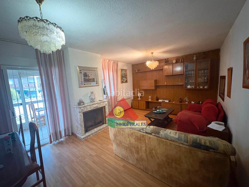 Foto 9bcf36e9-ec4b-4526-9f4e-8385be882eda. Doppelhaus mit kamin heizung parking in Perales del Río Getafe