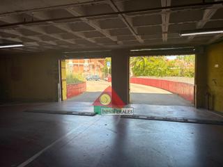 Parking coche en Calle de groenlandia 6. Plaza de garaje con vigilancia 24h