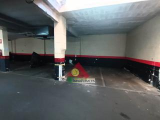 Parking coche en Los Rosales. Plaza de garaje en villaverde bajo