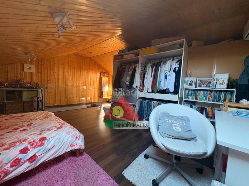 Foto 49805657-19bd-4742-afe7-f433f95ccfe0. Xalet amb xemeneia calefacció aparcament piscina a Getafe