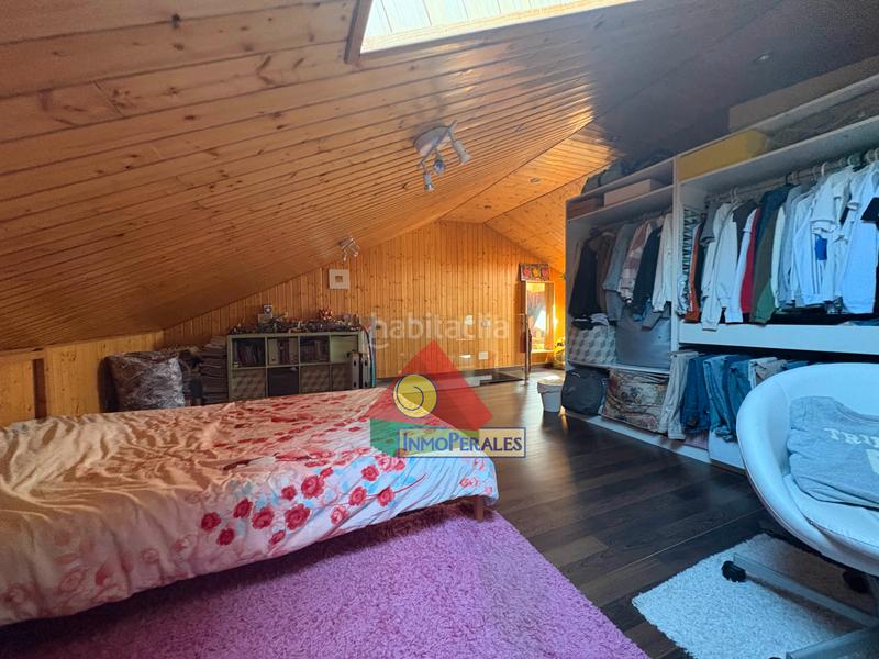 Foto 84baa4b9-2941-4674-977a-10487072f903. Xalet amb xemeneia calefacció aparcament piscina a Getafe