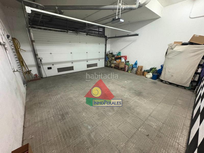 Foto e8f5a00a-b559-4011-a661-6128486eecf6. Xalet amb xemeneia calefacció aparcament piscina a Getafe