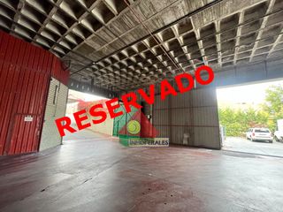 Affitto Capannone industriale  Calle de groenlandia. Nave en alquiler en madrid – dentro de centro comercial, vigilan