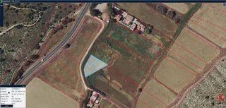 Rural plot in Perales de Tajuña. Terreno agrícola de regadío en perales de tajuña con opción a am