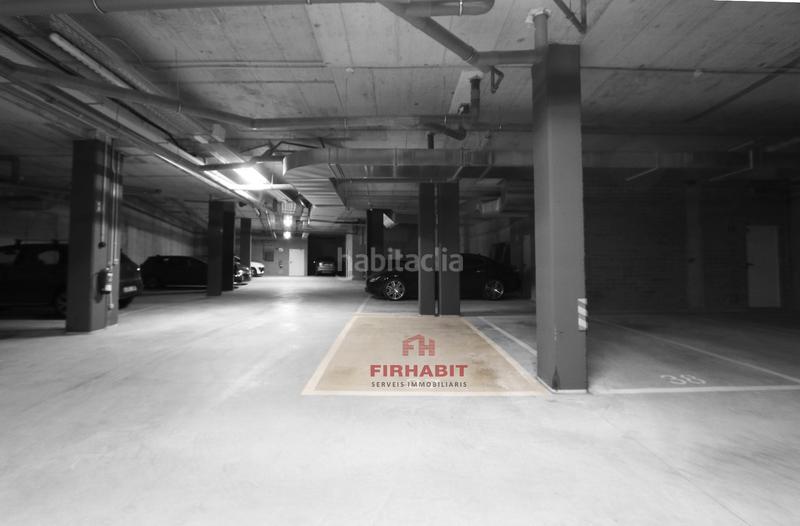 Foto 6a20527b-284e-492a-adee-59f3b9cac152. Aparcament cotxe a carrer de la lloreda 1 a Centre Arenys de Mar