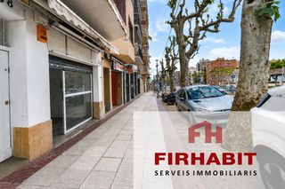Lloguer Local Comercial  Riera del pare fita. Local comercial en alquiler en arenys de mar, con una superficie