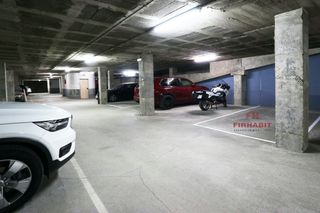 Lloguer Aparcament cotxe a Centre. Plaza de parking en alquiler