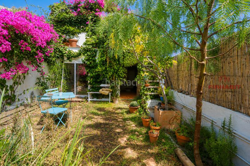 Foto 86e78d2a-d1f7-4fe8-8f5a-fe9208d08009. Casa amb aparcament a Canet de Mar