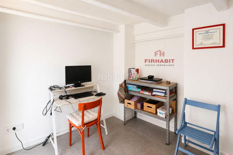 Foto db54dd1d-a4f2-4a00-9d30-0bc9c14d6bed. Casa amb aparcament a Canet de Mar