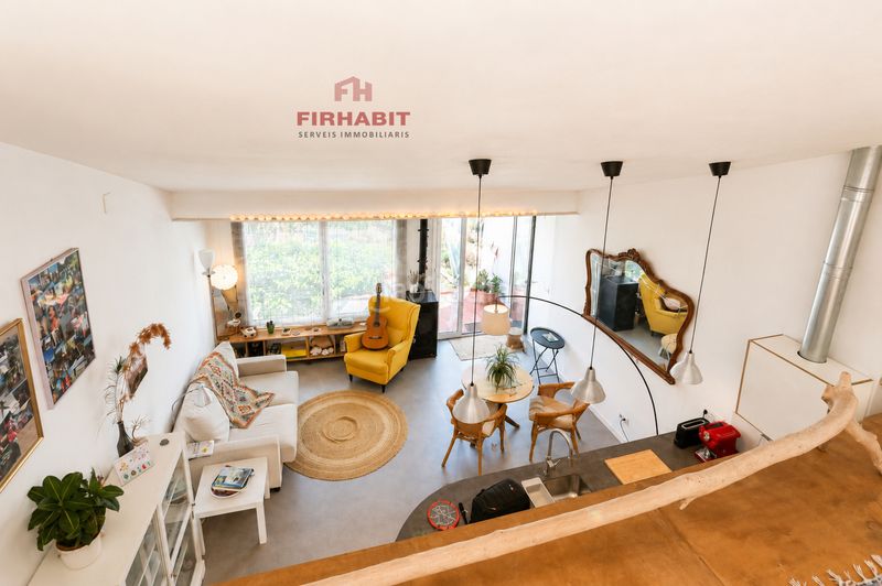 Foto de65cd04-d7b8-4f79-b77c-40c7041c336d. Casa amb aparcament a Canet de Mar