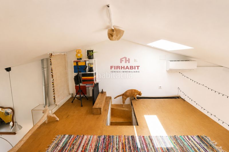 Foto f1fe2415-9857-4859-af80-f1b7067bd2ab. Casa amb aparcament a Canet de Mar