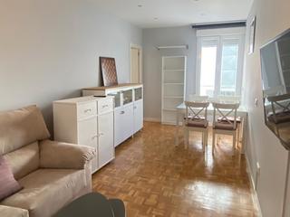 Apartamento en Calle Escosura