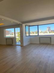 Rent Flat  Avenida bruselas. Exclusivo piso de lujo en parque de las avenidas