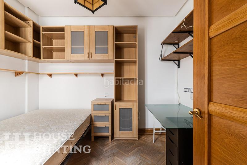 Foto 5ebc9381-8256-44ac-a1ec-3d55a19e5749. Apartamento en calle limon 7 en Universidad-Malasaña Madrid