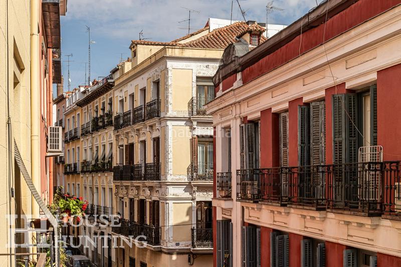 Foto 5897b40b-2f4e-4610-a1d4-1c3d70e0c8b2. Appartement dans calle limon 7 dans Universidad-Malasaña Madrid