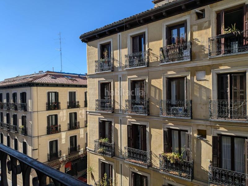 Foto 89b7fa09-baab-4e04-8851-f1b60bee909e. Alquiler piso en Universidad-Malasaña Madrid