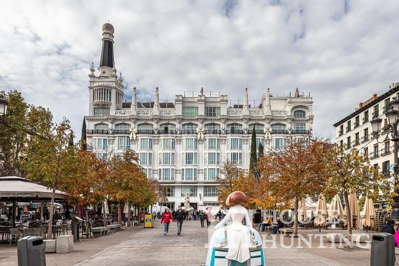 Foto 2ee62386-79a8-4073-86c9-cd279e9e36a0. Piso en Cortes-Huertas Madrid