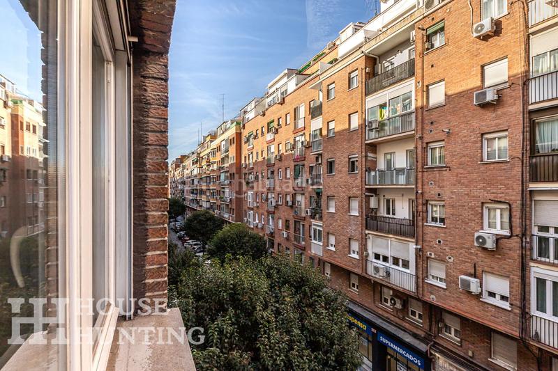 Foto 6cf077d2-f333-47d7-a99e-79ff6a36c336. Etagenwohnung mit heizung in Pacífico Madrid