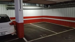 Miete Autoparkplatz in Calle de galileo 48. Plazas de garaje en alquiler