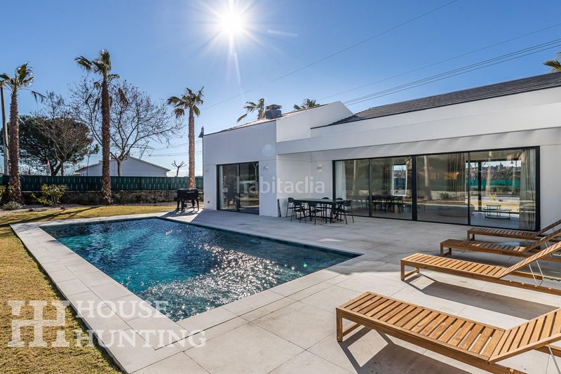 Foto 10375b81-7663-4c66-ad84-ab8e9ca4e628. Xalet amb piscina a La Navata Galapagar