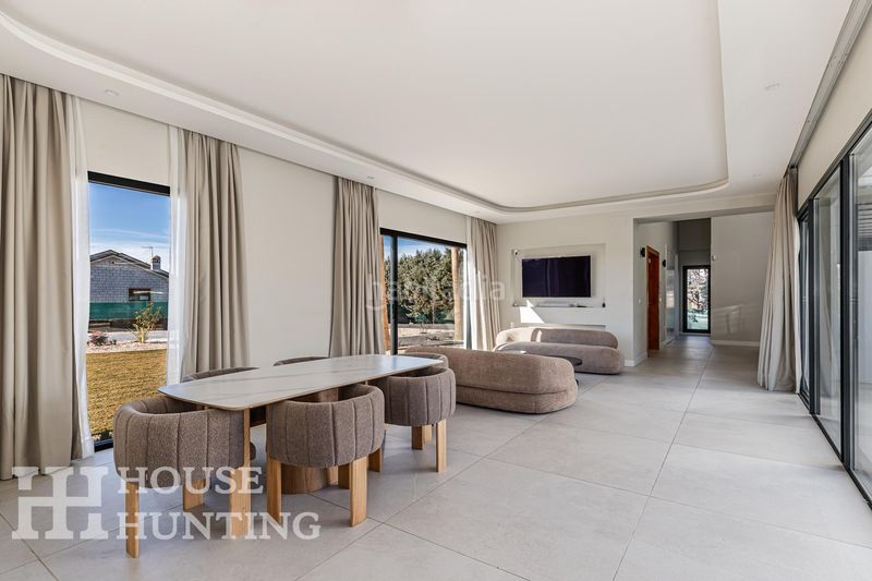 Foto 3e9e977d-0d48-42fb-8dbb-00725ed54e2e. Xalet amb piscina a La Navata Galapagar