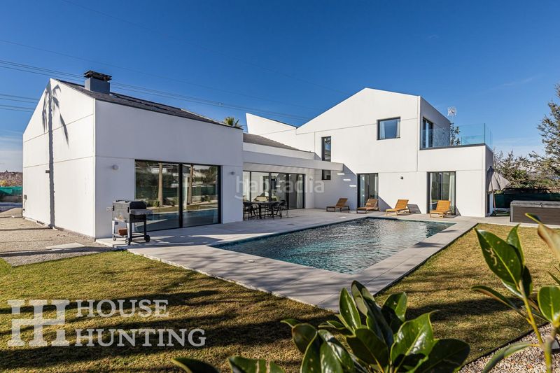 Foto 4d5c2761-371b-4c6f-8b17-4683c8f4ce84. Xalet amb piscina a La Navata Galapagar