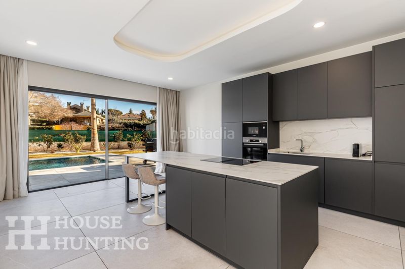 Foto f3b7b993-ee9b-4e2c-8558-0707f52d48ba. Xalet amb piscina a La Navata Galapagar