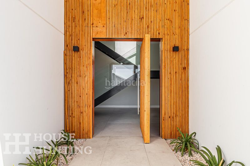 Foto f8e0f867-3ba8-4cd7-a769-4e57bf7c0823. Xalet amb piscina a La Navata Galapagar