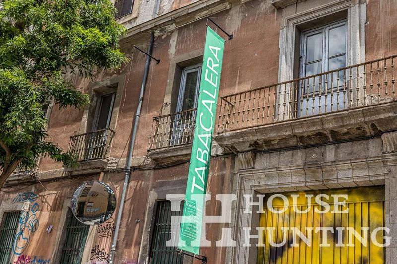 Foto 3ccccce4-227a-4e73-b0df-4d89648c1158. Piso en Embajadores-Lavapiés Madrid