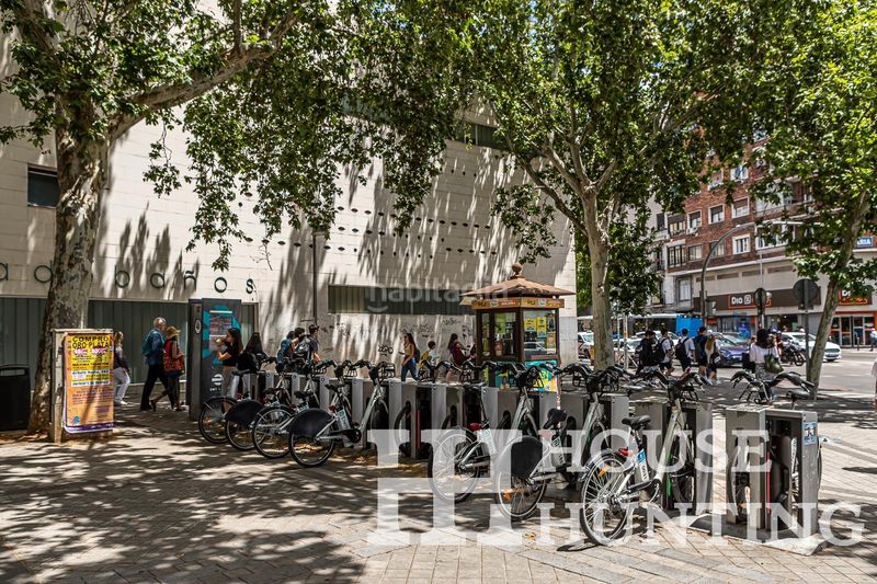 Foto 7da7cbee-b50a-4920-afda-88dc4fbe9f2e. Piso en Embajadores-Lavapiés Madrid